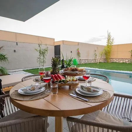 빌라 Viohouses 5- Luxury Private Korunakli Oezel Havuzlu 페티예