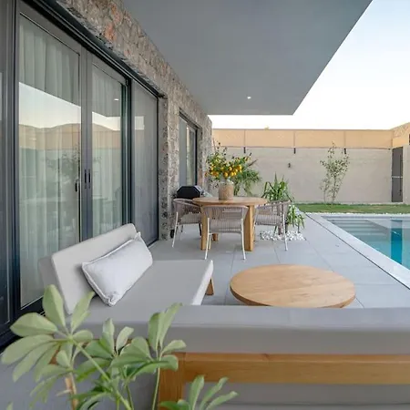 빌라 Viohouses 5- Luxury Private Korunakli Oezel Havuzlu *